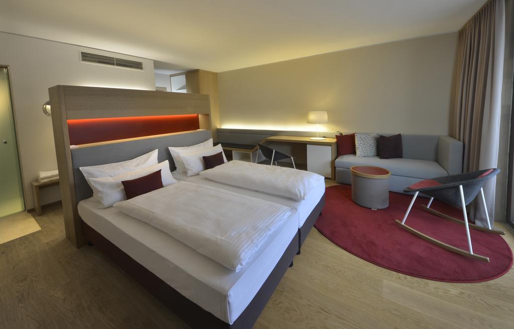 Hotel Bora Hotsparesort Radolfzell am Bodensee Room photo