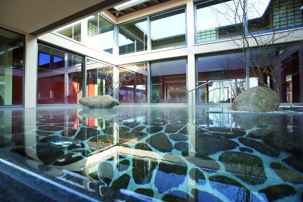 Hotel Bora Hotsparesort Radolfzell am Bodensee Exterior photo