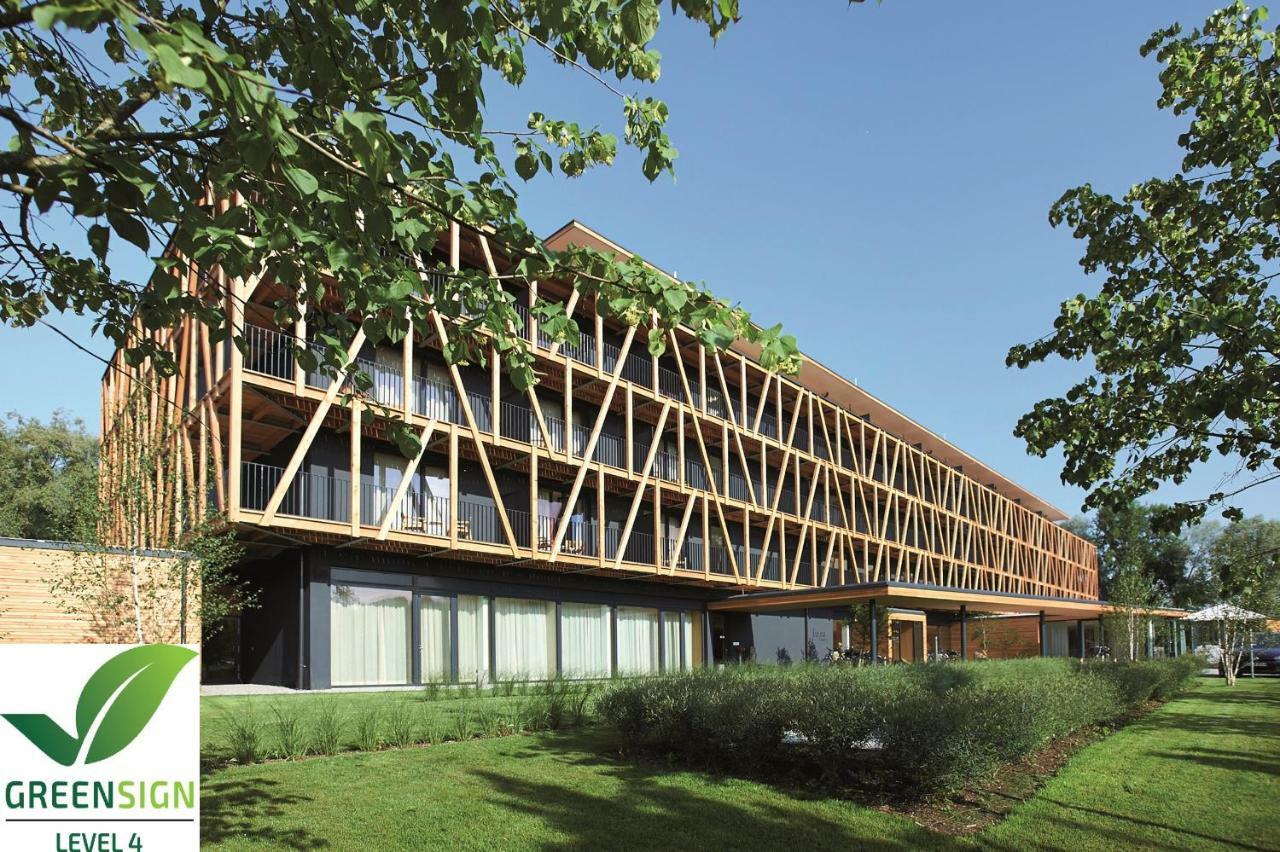 Hotel Bora Hotsparesort Radolfzell am Bodensee Exterior photo